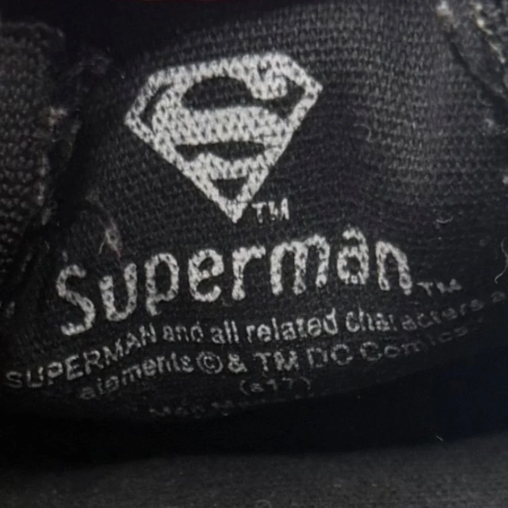 DC Comics Superman Mens Slip On Sneakers Black Canvas Graphic Loafers Sz Mens 11